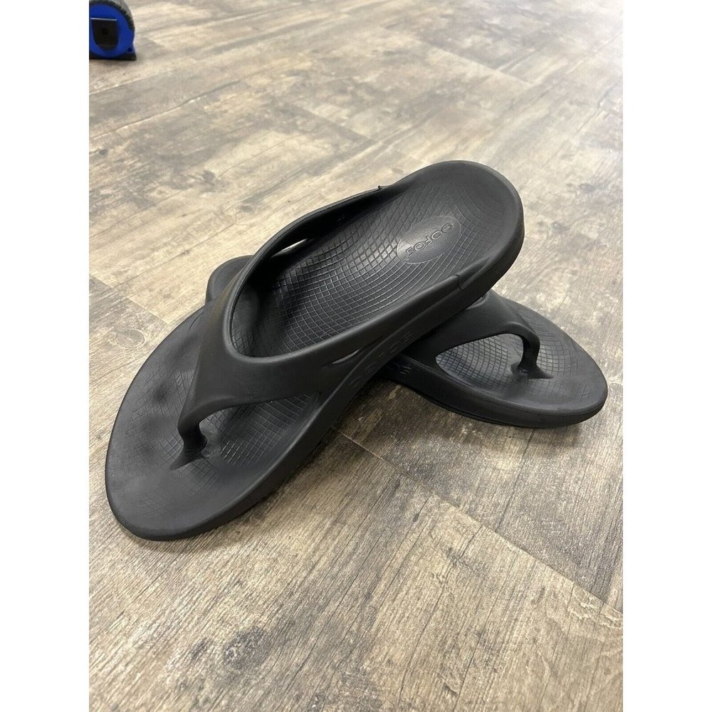 OOfos Slides Flip Flops Comfort Sandals Shoes Men Size 13 Women Size 15, EU 46‎